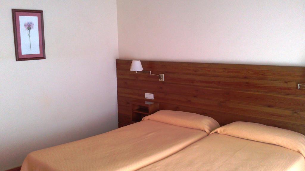 Hotel Pla Del Pi Prats I Sansor Bilik gambar