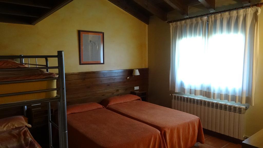 Hotel Pla Del Pi Prats I Sansor Bilik gambar
