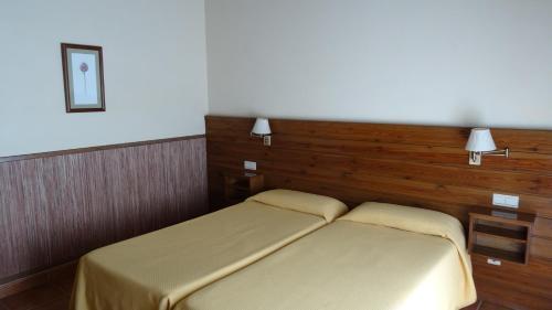 Hotel Pla Del Pi Prats I Sansor Luaran gambar